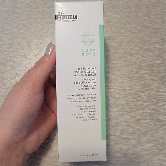NWT! Dr. Brandt! Clean Biotic pH-balanced yogurt cleanser with chlorophyll! - Picture 2 of 5